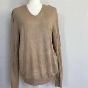 Banana Republic Men's Beige Silk & Linen V-Neck Sweater